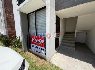Departamento · 89m² · 2 Recámaras · 1 Estacionamiento · Departamento en Venta en Residencial Toscana, Cuautlancingo | Planta Baja con Jardín