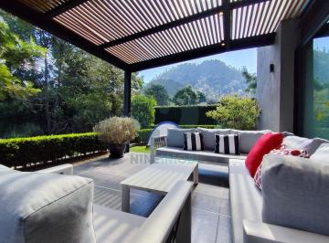 Casa en condominio · 422m² · 3 Recámaras · 2 Estacionamientos · Casa Amueblada en Venta en Cerro Gordo, Avándaro
