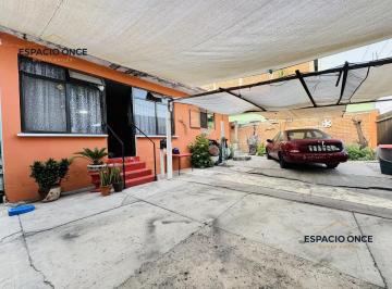 Casa · 300m² · 3 Recámaras · 2 Estacionamientos · Casa en del Empleado