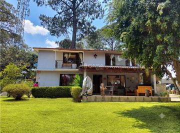 Casa de 3 habitaciones, Valle de Bravo · Avándaro | 3 Recs | Amueblada