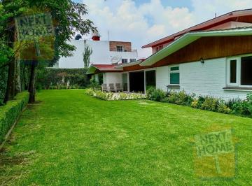 Casa · 1050m² · 3 Recámaras · 5 Estacionamientos · Venta Casa Paseo de La Reforma