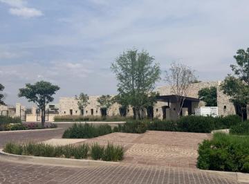 Terreno / Lote , León · Venta de Terreno en La Valenciana, Cluster Mejor Ubicado Frente a Casa Club