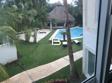 Edificio · 1000m² · 18 Recámaras · 10 Estacionamientos · Hotel en Cancún