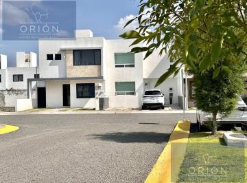 Casa en condominio · 106m² · 3 Recámaras · 2 Estacionamientos · Casa Venta Sonterra Queretaro Precio Oportuno Cerca Colegio Astriaco Innova