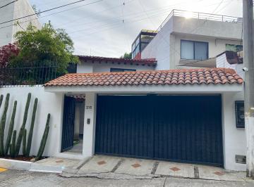 Casa de 3 habitaciones, Cuernavaca · Casa Hermosa y Muy Comoda