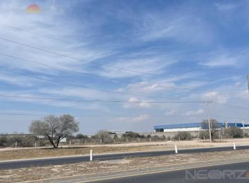Terreno / Lote · 10068m² · Terreno Industrial o Comercial Sobre Carretera 57, 1 (Ha) Matehuala - Slp Zona Aeropuerto Slp