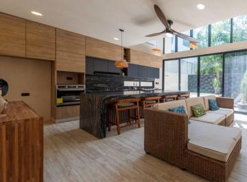 Casa · 160m² · 3 Recámaras · 2 Estacionamientos · Casa de 3 Recamaras en Venta en Puerto Morelos