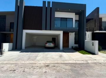 Casa de 3 habitaciones, Chihuahua · Estrena Hermosa Casa en Fracc Valdivia