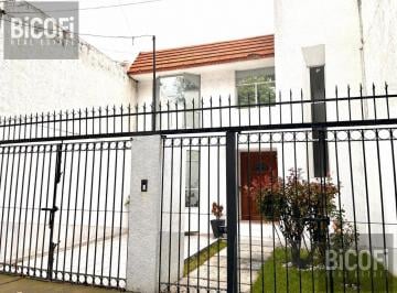 Casa · 120m² · 2 Recámaras · 1 Estacionamiento · Casa en Renta en Avante