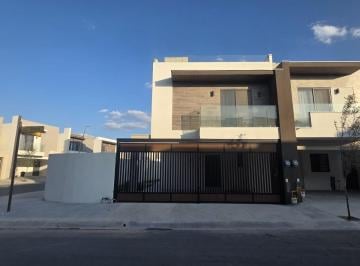 Casa de 3 habitaciones, García · Casa de 160 m² con 3 Recámaras en Renta en García