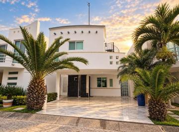Casa de 3 habitaciones, Cuautla · Venta de Casa con 3 Rec y 2 Baños en Fracc Sitio del Sol