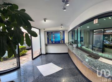 Local comercial · 90m² · 1 Estacionamiento · Local en Venta, en Colonia Napoles