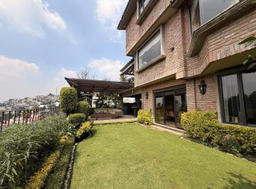 Casa en condominio · 400m² · 4 Recámaras · 5 Estacionamientos · Casa en Condominio con Jardin en Lomas Country