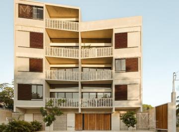 Departamento · 840m² · 2 Recámaras · 1 Estacionamiento · Departamento en Venta en Cancún de 2 Recámaras, 85 m², Amity