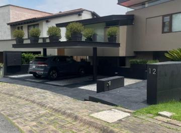 Casa en condominio de 3 habitaciones, Huixquilucan · Casa en Venta en Villa Magna