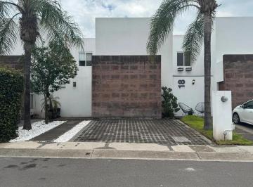 Casa de 3 habitaciones, Querétaro · Casa en Renta Ubicada en Santa Fe, Juriquilla