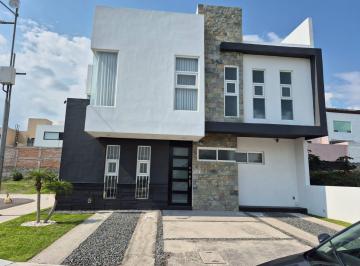 Casa en condominio · 260m² · 3 Recámaras · Casa en Venta Lomas de Juriquilla Amueblada - (4)