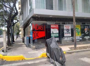 Renta local a pie de calle en av. Revolución Máxima visibilidad y flujo · Renta Local a Pie de Calle en Av Revolución Máxima Visibilidad y Flujo