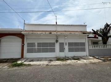 Casa · 100m² · 2 Recámaras · 2 Estacionamientos · Casa en Renta | Fracc. Virginia – Boca del Río, Ver.