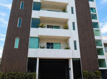 Departamento · 247m² · 3 Recámaras · 2 Estacionamientos · Departamento en Jardín 20 de Noviembre