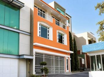 Casa de 5 habitaciones, Naucalpan de Juárez · Casa de 414 m² con 5 Recámaras en Venta en Ciudad Brisa