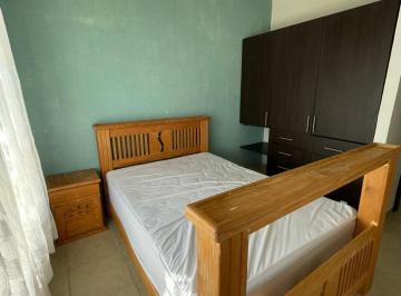 Casa en condominio de 3 habitaciones, Solidaridad · Casa Amueblada