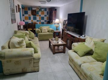 Casa de 2 habitaciones, Ecatepec de Morelos · Bonita Casa en Cerrada a 2 Calles del Metro Ecatepec