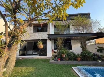 Casa de 3 habitaciones, Cuernavaca · Venta de Casa Acabado de Lujo