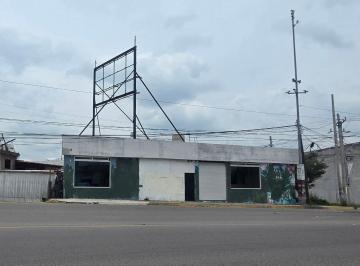 Local comercial · 150m² · 4 Estacionamientos · Local - La Virgen