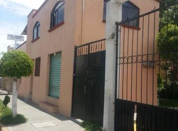 Casa de 3 habitaciones, Ixtapaluca · Casa en Venta en San Buena Tiene Dos Accesorias