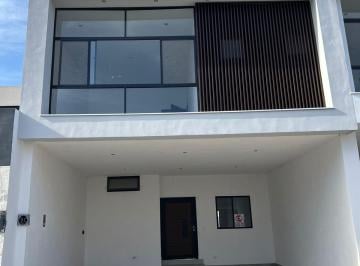 Casa de 3 habitaciones, Santiago · Casa Equipada Lista Para Habitar, en Exclusivo Fraccionamiento con Amenidades