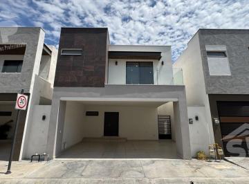 Casa · 156m² · 3 Recámaras · 2 Estacionamientos · Casa en Renta Arborea Residencial Zona La Reserva Cumbres Garcia