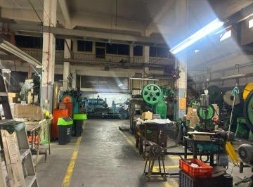 Bodega comercial , Tlalnepantla de Baz · ¡En Renta Atractiva Bodega de 1,187 m² Ubicada en La Mejor Zona de Tlalnepantla, Edo. Mex!
