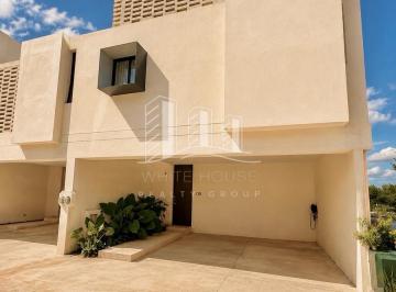 Casa · 190m² · 3 Recámaras · 2 Estacionamientos · | Casa en Venta o Renta de 3 Recámaras en Privada Residencial Sobre Paseo Norte |