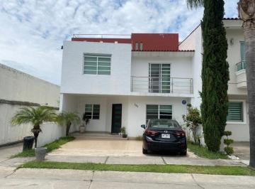Casa en condominio de 4 habitaciones, Zapopan · Casa en Venta en La Cima $6,750,000