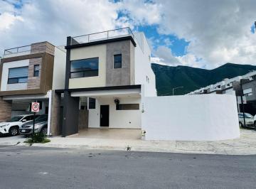 N/A · Casa en Renta en Porto Cumbres, Sector Venecia, García