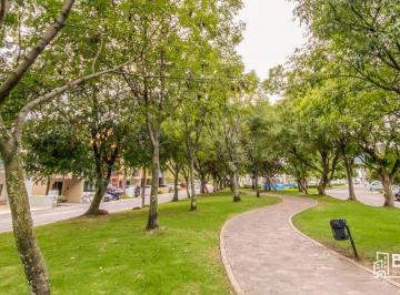 Terreno / Lote , Tlajomulco de Zúñiga · Terreno en Venta – El Pilar Residencial, Junto Andador Privado y Esquina.