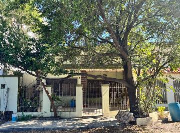 Casa · 188m² · 5 Recámaras · Rmc Casa en Venta en Bernardo Reyes en Monterrey Nuevo Leon