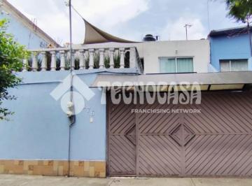 Foto · Casa - Venta