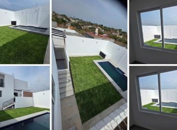 Casa · 250m² · 4 Recámaras · 2 Estacionamientos · Casa - Obrera Popular