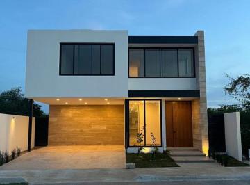 Casa en condominio de 4 habitaciones, Mérida · Casa en Venta en Merida, Yucatan en Privada Entretat
