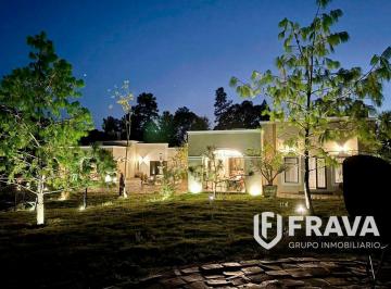 Rancho de 5 habitaciones, Atemajac de Brizuela · Rancho en Venta en Hacienda Lago Entre Pinos en Tapalpa