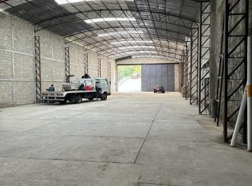 09ca6e4d92e52c3bf13ef580fb009c0dc73826acc03c52793a4207c7057d705d · Bodega Comercial en Huixquilucan con Excelentes Vías de Acceso