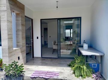Casa de 3 habitaciones, Emiliano Zapata · Casa en Venta con Alberca 3 Recámaras, Oficina, Amplios Espacios