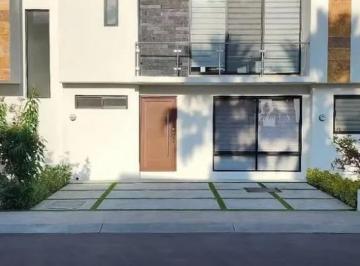 Casa de 3 habitaciones, El Marqués · Casa Mega en Zakia Renta