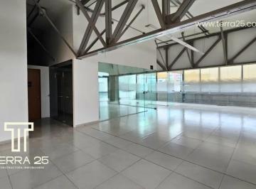 1 · Modernas Oficinas en La Colonia Irrigacion