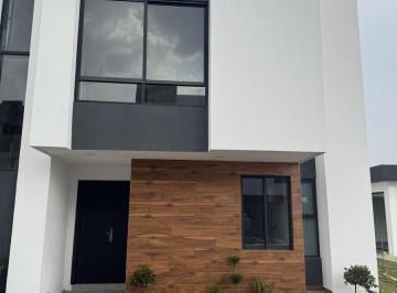 Casa · 105m² · 3 Recámaras · 2 Estacionamientos · Casa Nueva en Venta en Residencial Esmeralda, San Mateo