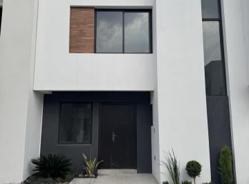 Casa · 105m² · 3 Recámaras · 2 Estacionamientos · Casa Nueva en Venta en Residencial Esmeralda, San Mateo