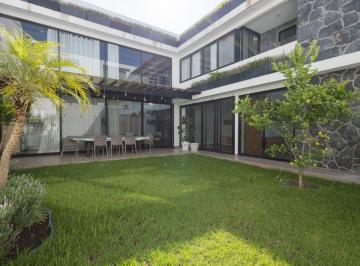 Casa de 3 habitaciones, San Andrés Cholula · Casa Seminueva con Jardín en Venta Ubicada en Lomas de Angelópolis de 317 m² con Entrega Inmediata