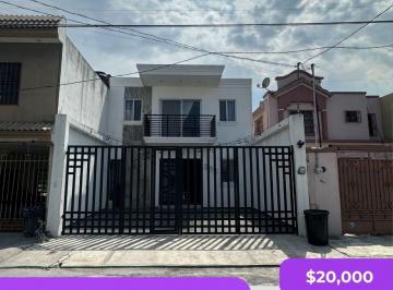 Casa de 3 habitaciones, San Nicolás de los Garza · Casa Equipada y Amueblada en Rentajardines de Casa Blanca, San Nicolás de Los Garza